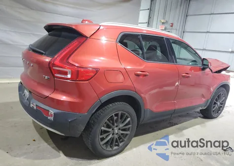 2019 Volvo Xc40 T5 Momentum z USA, uszkodzony, nr VIN YV4162XZ1K2010009